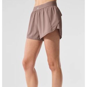 Alo Match Point Short NWT Mushroom